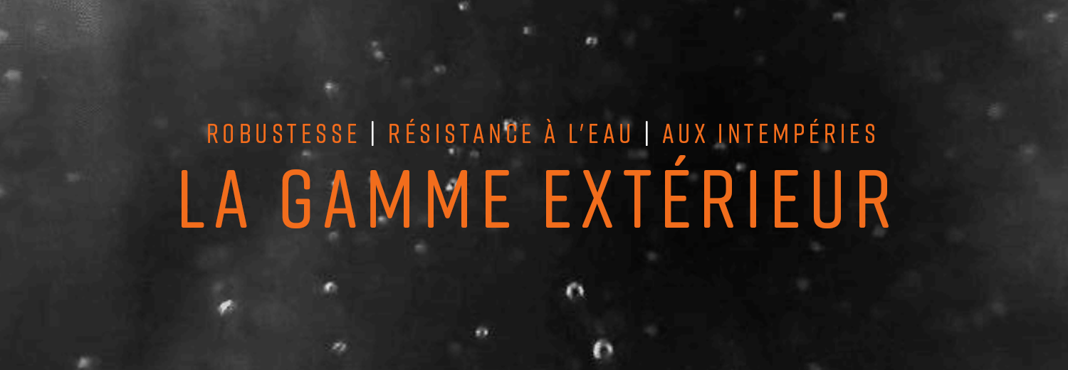 gouttes de pluie noires et blanches qui tombent