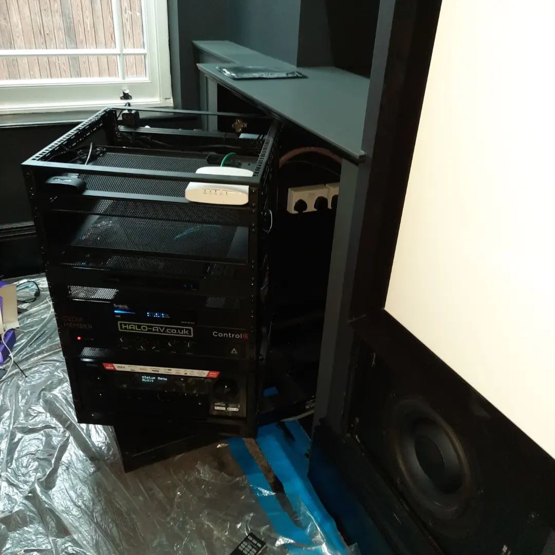 R8010 install by halo_av_ltd on Instagram